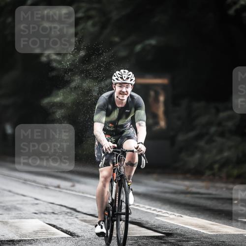 13.09.2026 - Stadtparktriathlon H.Heesch http://msf.ph/oto/10311936 13.09.2026 11:45:35 Radfahren 731, 749, 754, 789, 895 meine-sportfotos.de