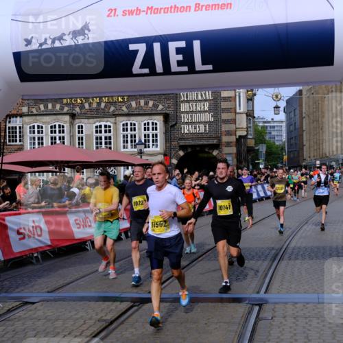 13.09.2026 - 21. swb-Marathon Bremen Tim E. http://msf.ph/oto/10311950 13.09.2026 10:53:56 Ziel 10141, 10174, 10222, 10227, 10478, 10479, 10626, 10684, 10838, 10845, 10886, 10905, 11242, 11446, 11502, 11590, 11800, 11950, 12056, 12119, 12308, 12331, 12341, 13597 meine-sportfotos.de
