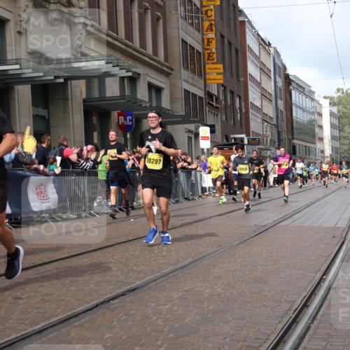 13.09.2026 - 21. swb-Marathon Bremen Strokosch-Dieckow http://msf.ph/oto/10311955 13.09.2026 10:55:32 Ziel 10243, 10298, 10374, 10379, 10423, 10529, 10550, 10690, 10703, 10809, 10952, 11377, 11510, 11790, 11972, 12061, 12108, 12125, 12143, 12188, 12484, 13565, 10203, 10256, 10297, 10725, 10788, 10881, 11014, 11414, 11466, 11557, 11631, 11748, 11862, 11910, 11941, 11975, 11977, 12030, 12150, 12201, 12218, 12258, 12348, 12549 meine-sportfotos.de