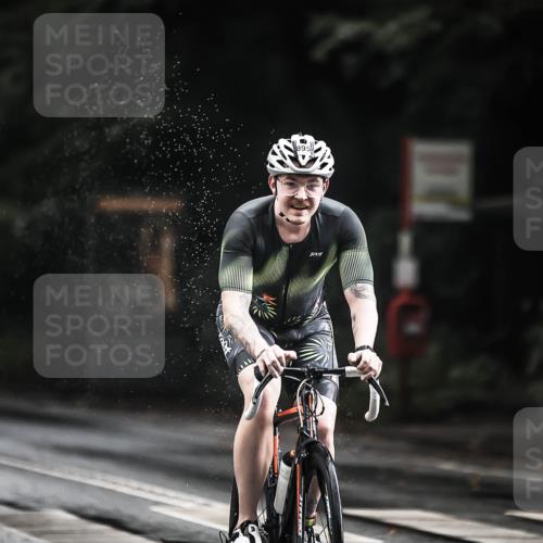13.09.2026 - Stadtparktriathlon H.Heesch http://msf.ph/oto/10311956 13.09.2026 11:45:35 Radfahren 731, 749, 754, 789, 895 meine-sportfotos.de