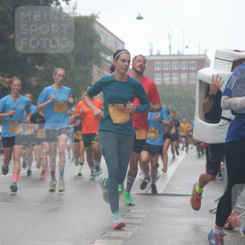 13.09.2026 - Kiel Lauf Markus Tischler http://msf.ph/oto/10311965 13.09.2026 10:38:06 Fleethörn 12415, 1786, 1033, 5942, 3, 1, 38, 10256 meine-sportfotos.de