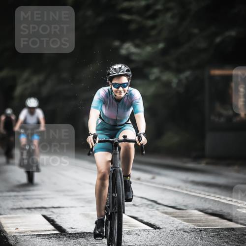 13.09.2026 - Stadtparktriathlon H.Heesch http://msf.ph/oto/10311984 13.09.2026 11:45:37 Radfahren 749, 754, 839, 895 meine-sportfotos.de