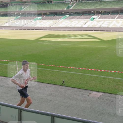13.09.2026 - 21. swb-Marathon Bremen Michael Burmester http://msf.ph/oto/10311995 13.09.2026 12:47:39 Laufen im Stadion 382, 384, 538, 604, 621, 868, 889, 1554, 1872, 1925, 2021, 2087, 2266, 2538, 2646, 2809, 2844, 2956, 3110, 3118, 3127, 3196, 3242, 3284, 3297, 3424, 3466, 3520, 3794, 3910, 4025, 4236, 4239, 4614, 4712, 4729, 4777, 4808, 4992, 5024, 5238, 5283, 5674, 5725, 5803, 5976, 6025, 6053, 6058, 6686, 6708, 6784, 6815, 7102, 7399, 7538, 7803, 7814, 7871, 8060, 8334, 8611, 8621, 8701, 8706, 8877, 8973, 8980, 8981, 8983, 9010, 9061, 9429, 9544, 9689, 9813, 9918, 9934 meine-sportfotos.de