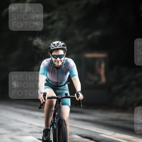 13.09.2026 - Stadtparktriathlon H.Heesch http://msf.ph/oto/10312004 13.09.2026 11:45:38 Radfahren 749, 754, 839, 895 meine-sportfotos.de