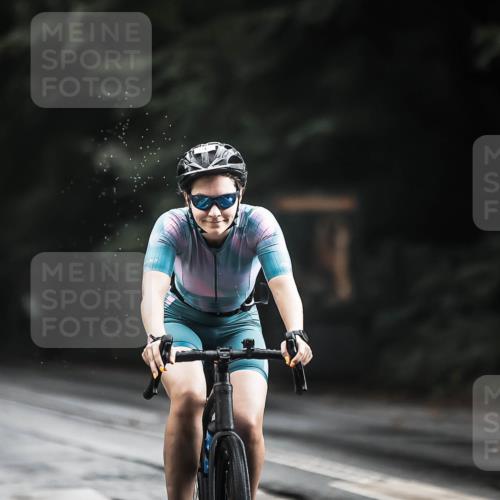 13.09.2026 - Stadtparktriathlon H.Heesch http://msf.ph/oto/10312012 13.09.2026 11:45:38 Radfahren 749, 754, 839, 895 meine-sportfotos.de
