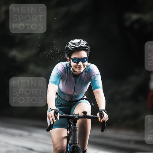 13.09.2026 - Stadtparktriathlon H.Heesch http://msf.ph/oto/10312023 13.09.2026 11:45:38 Radfahren 749, 754, 839, 895 meine-sportfotos.de