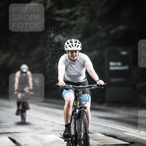13.09.2026 - Stadtparktriathlon H.Heesch http://msf.ph/oto/10312028 13.09.2026 11:45:40 Radfahren 749, 754, 816, 839, 895 meine-sportfotos.de