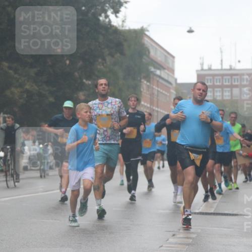 13.09.2026 - Kiel Lauf Markus Tischler http://msf.ph/oto/10312034 13.09.2026 10:38:13 Fleethörn 8139, 3, 38, 5985, 1000 meine-sportfotos.de