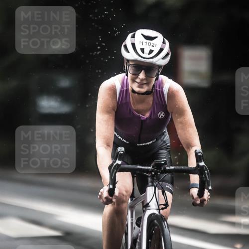 13.09.2026 - Stadtparktriathlon H.Heesch http://msf.ph/oto/10312145 13.09.2026 12:53:15 Radfahren 1102, 1148, 1199, 1220, 1282, 1298 meine-sportfotos.de