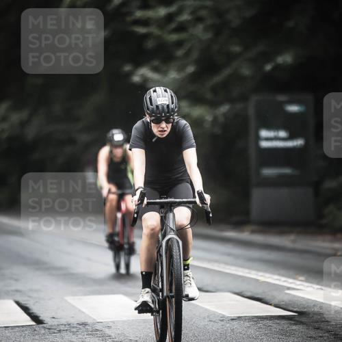13.09.2026 - Stadtparktriathlon H.Heesch http://msf.ph/oto/10312158 13.09.2026 12:53:16 Radfahren 1102, 1148, 1199, 1220, 1282, 1298 meine-sportfotos.de