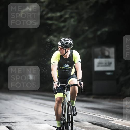 13.09.2026 - Stadtparktriathlon H.Heesch http://msf.ph/oto/10312187 13.09.2026 11:45:53 Radfahren 866, 926 meine-sportfotos.de