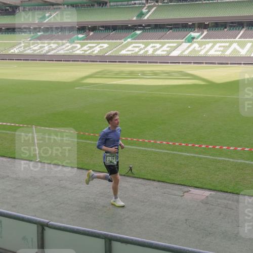 13.09.2026 - 21. swb-Marathon Bremen Michael Burmester http://msf.ph/oto/10312210 13.09.2026 12:48:00 Laufen im Stadion 382, 384, 604, 621, 826, 868, 889, 1349, 1554, 1872, 1925, 2021, 2266, 2538, 2605, 2646, 2844, 2956, 3110, 3118, 3127, 3196, 3242, 3284, 3297, 3424, 3466, 3520, 3794, 3910, 4025, 4236, 4239, 4614, 4712, 4729, 4732, 4777, 4808, 4992, 5725, 5803, 5976, 6025, 6053, 6058, 6686, 6708, 6784, 6815, 6951, 7064, 7102, 7399, 7538, 7636, 7803, 7814, 7871, 8060, 8334, 8611, 8621, 8706, 8877, 8973, 8980, 8981, 8983, 9010, 9035, 9061, 9429, 9544, 9689, 9813, 9918, 9934, 13091 meine-sportfotos.de