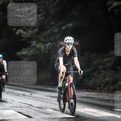 13.09.2026 - Stadtparktriathlon H.Heesch http://msf.ph/oto/10312236 13.09.2026 11:46:04 Radfahren 724, 733, 788, 803, 824, 874, 907 meine-sportfotos.de