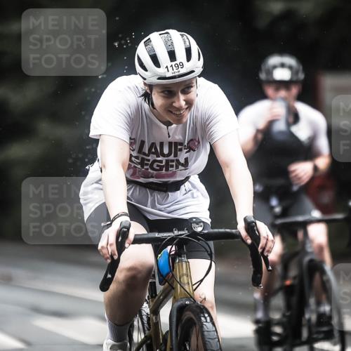 13.09.2026 - Stadtparktriathlon H.Heesch http://msf.ph/oto/10312261 13.09.2026 12:53:22 Radfahren 1199, 1220, 1228, 1282, 1298 meine-sportfotos.de