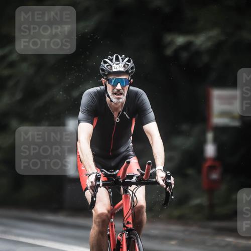 13.09.2026 - Stadtparktriathlon H.Heesch http://msf.ph/oto/10312285 13.09.2026 12:53:24 Radfahren 1199, 1228, 1254, 1282, 1298 meine-sportfotos.de