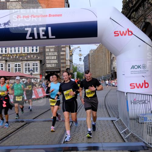 13.09.2026 - 21. swb-Marathon Bremen Tim E. http://msf.ph/oto/10312294 13.09.2026 10:54:06 Ziel 10141, 10174, 10227, 10255, 10478, 10579, 10684, 10685, 10708, 10838, 10905, 11206, 11489, 11502, 11596, 11950, 12075, 12244, 12331, 12341, 12405, 12492, 12515, 13597 meine-sportfotos.de
