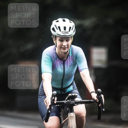 13.09.2026 - Stadtparktriathlon H.Heesch http://msf.ph/oto/10312378 13.09.2026 12:53:36 Radfahren 1280 meine-sportfotos.de