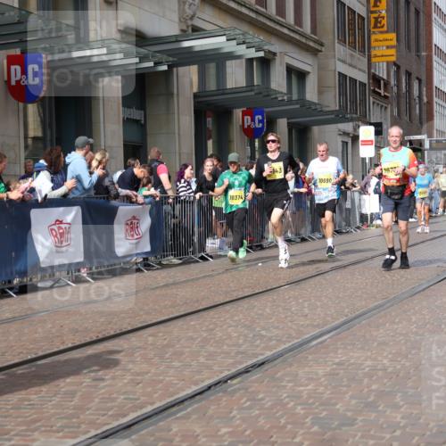 13.09.2026 - 21. swb-Marathon Bremen Strokosch-Dieckow http://msf.ph/oto/10312393 13.09.2026 10:55:44 Ziel 10246, 10298, 10365, 10374, 10690, 10703, 10949, 10957, 10960, 11219, 11782, 11790, 11972, 12061, 12143, 12476, 12484, 13565, 10203, 10243, 10256, 10297, 10379, 10423, 10529, 10550, 10788, 10809, 10881, 10952, 11377, 11414, 11510, 11557, 11748, 11862, 11941, 11975, 11977, 12030, 12108, 12125, 12150, 12188, 12258, 12348 meine-sportfotos.de