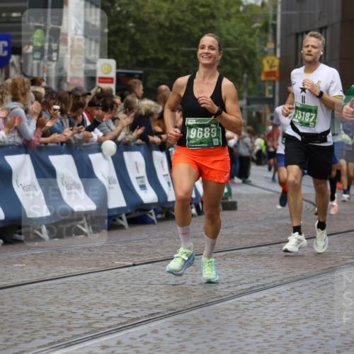 13.09.2026 - 21. swb-Marathon Bremen Strokosch-Dieckow http://msf.ph/oto/10312424 13.09.2026 13:04:45 Ziel 650, 744, 1223, 1224, 1860, 2207, 3284, 3424, 4239, 7871, 8936, 13034, 1712, 2646, 5674, 6708, 7538, 7814, 8054, 9306, 9495, 9689, 13187 meine-sportfotos.de