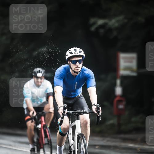 13.09.2026 - Stadtparktriathlon H.Heesch http://msf.ph/oto/10312467 13.09.2026 11:46:13 Radfahren 788, 803, 871, 874, 882, 907, 939, 945, 946 meine-sportfotos.de