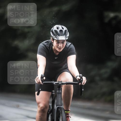 13.09.2026 - Stadtparktriathlon H.Heesch http://msf.ph/oto/10312474 13.09.2026 12:53:55 Radfahren 1078, 1084, 1088, 1120, 1136, 1232, 1255, 1257, 1294 meine-sportfotos.de
