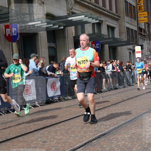 13.09.2026 - 21. swb-Marathon Bremen Strokosch-Dieckow http://msf.ph/oto/10312486 13.09.2026 10:55:47 Ziel 10246, 10298, 10365, 10443, 10690, 10699, 10703, 10949, 10957, 10960, 11219, 11280, 11693, 11782, 11790, 11972, 12061, 12143, 12452, 12476, 12484, 13565, 10203, 10243, 10256, 10297, 10374, 10379, 10423, 10529, 10550, 10788, 10809, 10881, 10952, 11377, 11414, 11510, 11557, 11748, 11862, 11941, 11975, 11977, 12030, 12108, 12125, 12143, 12150, 12188, 12348 meine-sportfotos.de