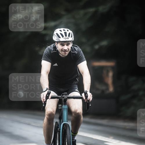 13.09.2026 - Stadtparktriathlon H.Heesch http://msf.ph/oto/10312548 13.09.2026 12:54:04 Radfahren 1078, 1084, 1214, 1248, 1289, 1294 meine-sportfotos.de