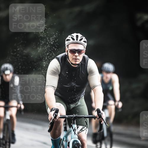 13.09.2026 - Stadtparktriathlon H.Heesch http://msf.ph/oto/10312602 13.09.2026 11:46:32 Radfahren 786, 835, 933 meine-sportfotos.de