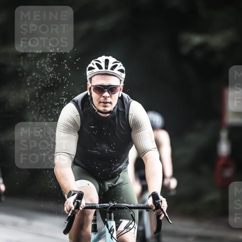 13.09.2026 - Stadtparktriathlon H.Heesch http://msf.ph/oto/10312606 13.09.2026 11:46:32 Radfahren 786, 835, 933 meine-sportfotos.de
