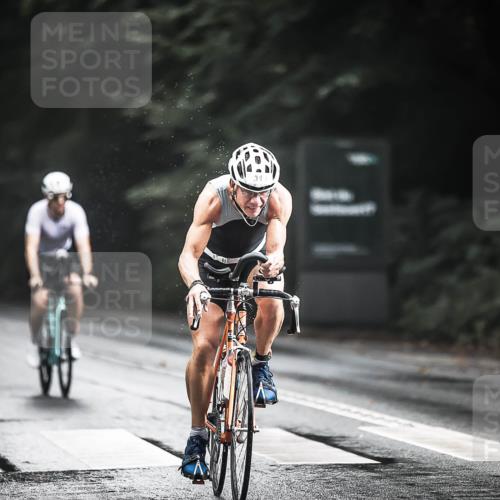 13.09.2026 - Stadtparktriathlon H.Heesch http://msf.ph/oto/10312645 13.09.2026 11:46:39 Radfahren 786, 835, 870, 917 meine-sportfotos.de