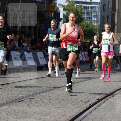 13.09.2026 - 21. swb-Marathon Bremen Strokosch-Dieckow http://msf.ph/oto/10312658 13.09.2026 13:30:46 Ziel 625, 881, 1067, 2265, 2900, 3163, 3164, 3425, 4058, 4206, 4332, 4415, 4425, 4748, 4763, 5506, 5551, 6347, 6988, 7253, 7567, 7645, 7821, 8090, 8105, 8116, 8117, 8169, 8314, 8494, 8762, 8878, 8966, 9011, 9015, 9108, 9412, 9695, 9825, 244, 1189, 1479, 2902, 3360, 4251, 5600, 5681, 5802, 5900, 6307, 7198, 7760, 8543, 8616, 9290, 9507, 9653, 9767, 9937, 9958, 9962, 9976, 13152, 13215 meine-sportfotos.de