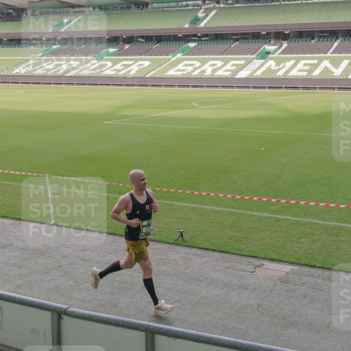 13.09.2026 - 21. swb-Marathon Bremen Michael Burmester http://msf.ph/oto/10312695 13.09.2026 12:48:42 Laufen im Stadion 382, 384, 524, 572, 621, 826, 889, 899, 1349, 1723, 1748, 1872, 1925, 2266, 2287, 2605, 2844, 2956, 3043, 3110, 3127, 3197, 3242, 3276, 3284, 3297, 3330, 3466, 3794, 3910, 3973, 4025, 4033, 4082, 4247, 4614, 4712, 4732, 4852, 4898, 4990, 4992, 5424, 5517, 5570, 5594, 5648, 5803, 5976, 6025, 6058, 6692, 6708, 6784, 6842, 6951, 7064, 7399, 7538, 7636, 7803, 7876, 8060, 8611, 8621, 8706, 8877, 8973, 8980, 8981, 9010, 9035, 9429, 9689, 9918, 9934, 13091 meine-sportfotos.de