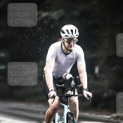 13.09.2026 - Stadtparktriathlon H.Heesch http://msf.ph/oto/10312698 13.09.2026 11:46:41 Radfahren 870, 917 meine-sportfotos.de