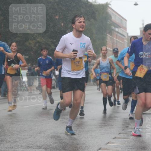 13.09.2026 - Kiel Lauf Markus Tischler http://msf.ph/oto/10312703 13.09.2026 10:39:21 Fleethörn 38, 1781, 39, 973 meine-sportfotos.de