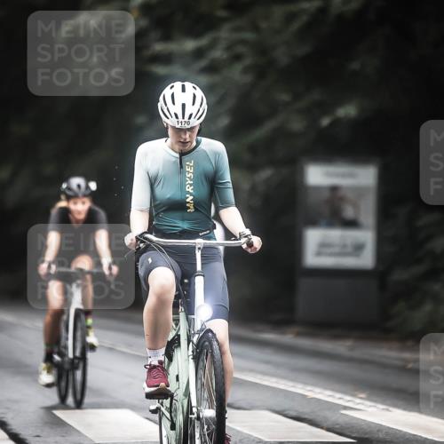 13.09.2026 - Stadtparktriathlon H.Heesch http://msf.ph/oto/10312712 13.09.2026 12:54:17 Radfahren 1137, 1138, 1140, 1170, 1189, 1204, 1211, 1242, 1273, 1400 meine-sportfotos.de
