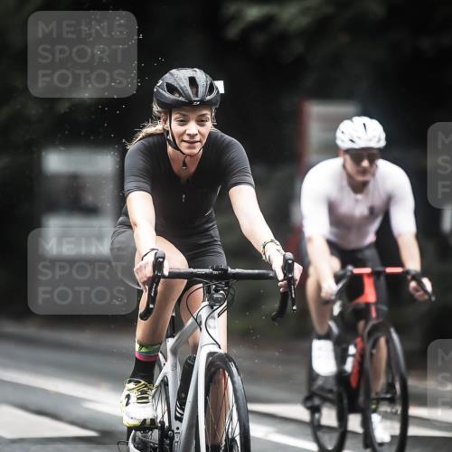 13.09.2026 - Stadtparktriathlon H.Heesch http://msf.ph/oto/10312724 13.09.2026 12:54:19 Radfahren 1087, 1137, 1138, 1140, 1170, 1189, 1204, 1242, 1273, 1299, 1400 meine-sportfotos.de