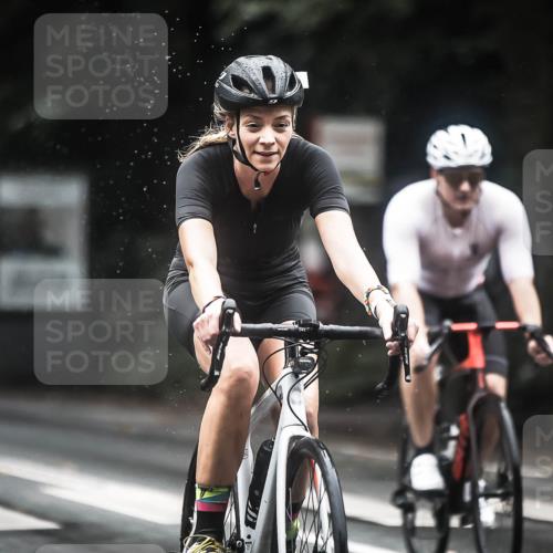 13.09.2026 - Stadtparktriathlon H.Heesch http://msf.ph/oto/10312729 13.09.2026 12:54:19 Radfahren 1087, 1137, 1138, 1140, 1170, 1189, 1204, 1242, 1273, 1299, 1400 meine-sportfotos.de