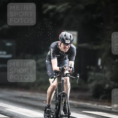 13.09.2026 - Stadtparktriathlon H.Heesch http://msf.ph/oto/10312731 13.09.2026 11:46:50 Radfahren 794, 834, 838, 860 meine-sportfotos.de