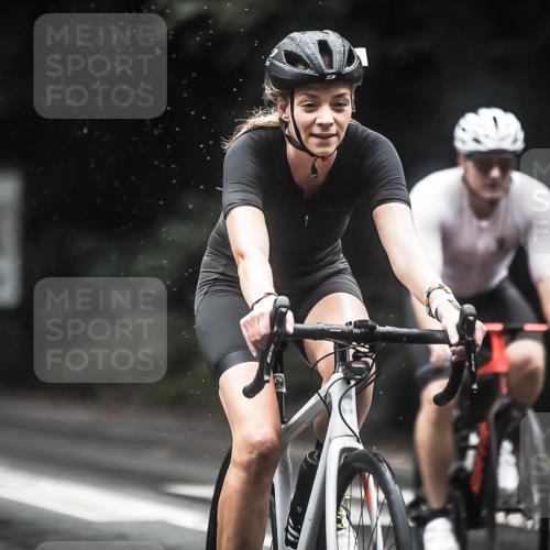 13.09.2026 - Stadtparktriathlon H.Heesch http://msf.ph/oto/10312738 13.09.2026 12:54:19 Radfahren 1087, 1137, 1138, 1140, 1170, 1189, 1204, 1242, 1273, 1299, 1400 meine-sportfotos.de