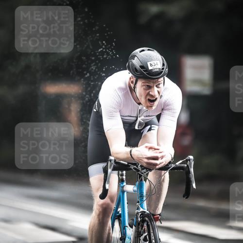 13.09.2026 - Stadtparktriathlon H.Heesch http://msf.ph/oto/10312794 13.09.2026 11:46:57 Radfahren 794, 834, 860 meine-sportfotos.de