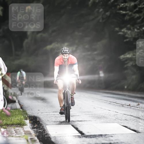13.09.2026 - Stadtparktriathlon H.Heesch http://msf.ph/oto/10312839 13.09.2026 11:47:04 Radfahren 905 meine-sportfotos.de