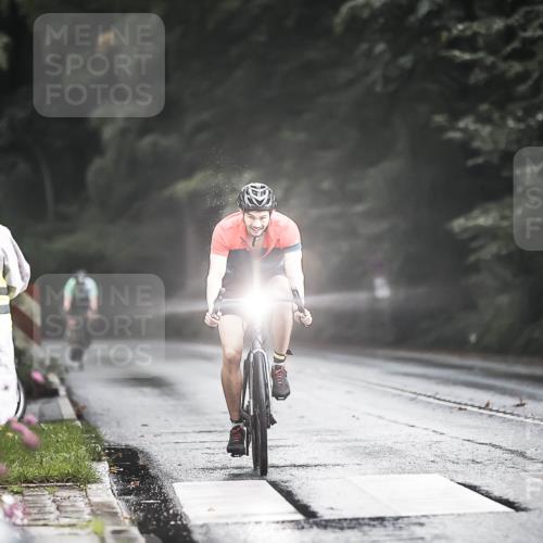 13.09.2026 - Stadtparktriathlon H.Heesch http://msf.ph/oto/10312844 13.09.2026 11:47:04 Radfahren 905 meine-sportfotos.de