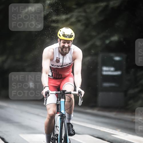 13.09.2026 - Stadtparktriathlon H.Heesch http://msf.ph/oto/10312853 13.09.2026 12:54:26 Radfahren 1087, 1193, 1273, 1299, 1400 meine-sportfotos.de