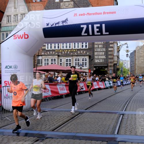 13.09.2026 - 21. swb-Marathon Bremen Tim E. http://msf.ph/oto/10312865 13.09.2026 10:54:28 Ziel 10359, 10577, 10749, 10822, 10947, 10996, 11010, 11099, 11118, 11290, 11329, 11361, 11476, 11765, 11843, 11989, 11998, 13531 meine-sportfotos.de