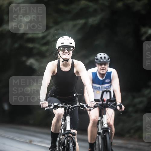 13.09.2026 - Stadtparktriathlon H.Heesch http://msf.ph/oto/10312868 13.09.2026 12:54:33 Radfahren 1101, 1225, 1226, 1308 meine-sportfotos.de