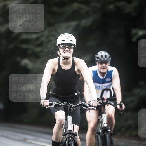 13.09.2026 - Stadtparktriathlon H.Heesch http://msf.ph/oto/10312871 13.09.2026 12:54:33 Radfahren 1101, 1225, 1226, 1308 meine-sportfotos.de