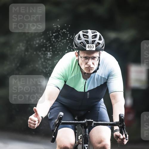 13.09.2026 - Stadtparktriathlon H.Heesch http://msf.ph/oto/10312935 13.09.2026 11:47:12 Radfahren 859, 893, 905 meine-sportfotos.de