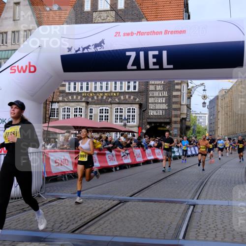13.09.2026 - 21. swb-Marathon Bremen Tim E. http://msf.ph/oto/10312942 13.09.2026 10:54:29 Ziel 10359, 10577, 10749, 10822, 10996, 11010, 11099, 11118, 11290, 11329, 11361, 11476, 11765, 11843, 11989, 11998, 13531 meine-sportfotos.de