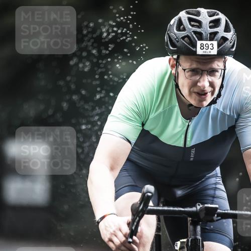 13.09.2026 - Stadtparktriathlon H.Heesch http://msf.ph/oto/10312948 13.09.2026 11:47:12 Radfahren 859, 893, 905 meine-sportfotos.de