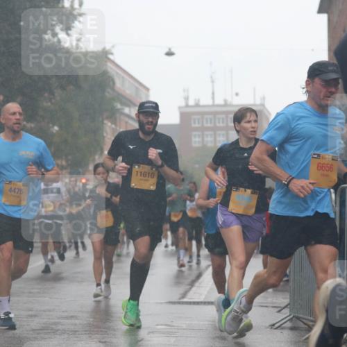 13.09.2026 - Kiel Lauf Markus Tischler http://msf.ph/oto/10312968 13.09.2026 10:39:51 Fleethörn 11610, 4475, 38, 6656, 9395 meine-sportfotos.de